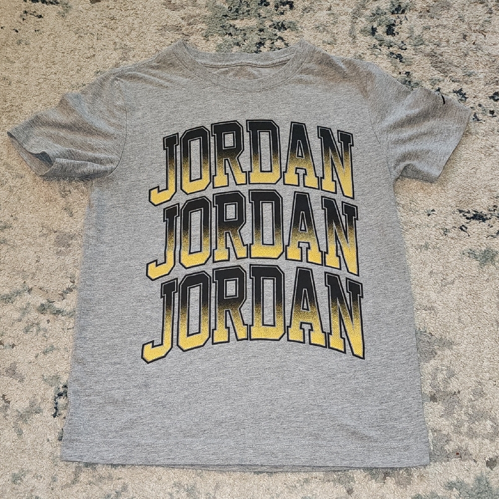 Jordan Kids Gray Tee with Yellow Graphic